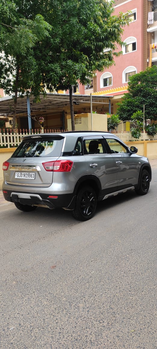 Details View - Maruti Brezza photos - reseller,reseller marketplace,advetising your products,reseller bazzar,resellerbazzar.in,india's classified site,Maruti Brezza, used Maruti Brezza, old Maruti Brezza, old Maruti Brezza  in Ahmedabad
